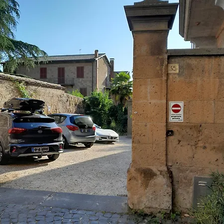 Gasthof Porta Vivaria Orvieto- Private Parking